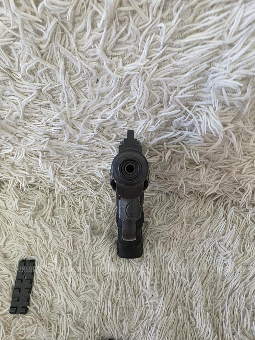 Borner 708 с пиротехническими картриджами.