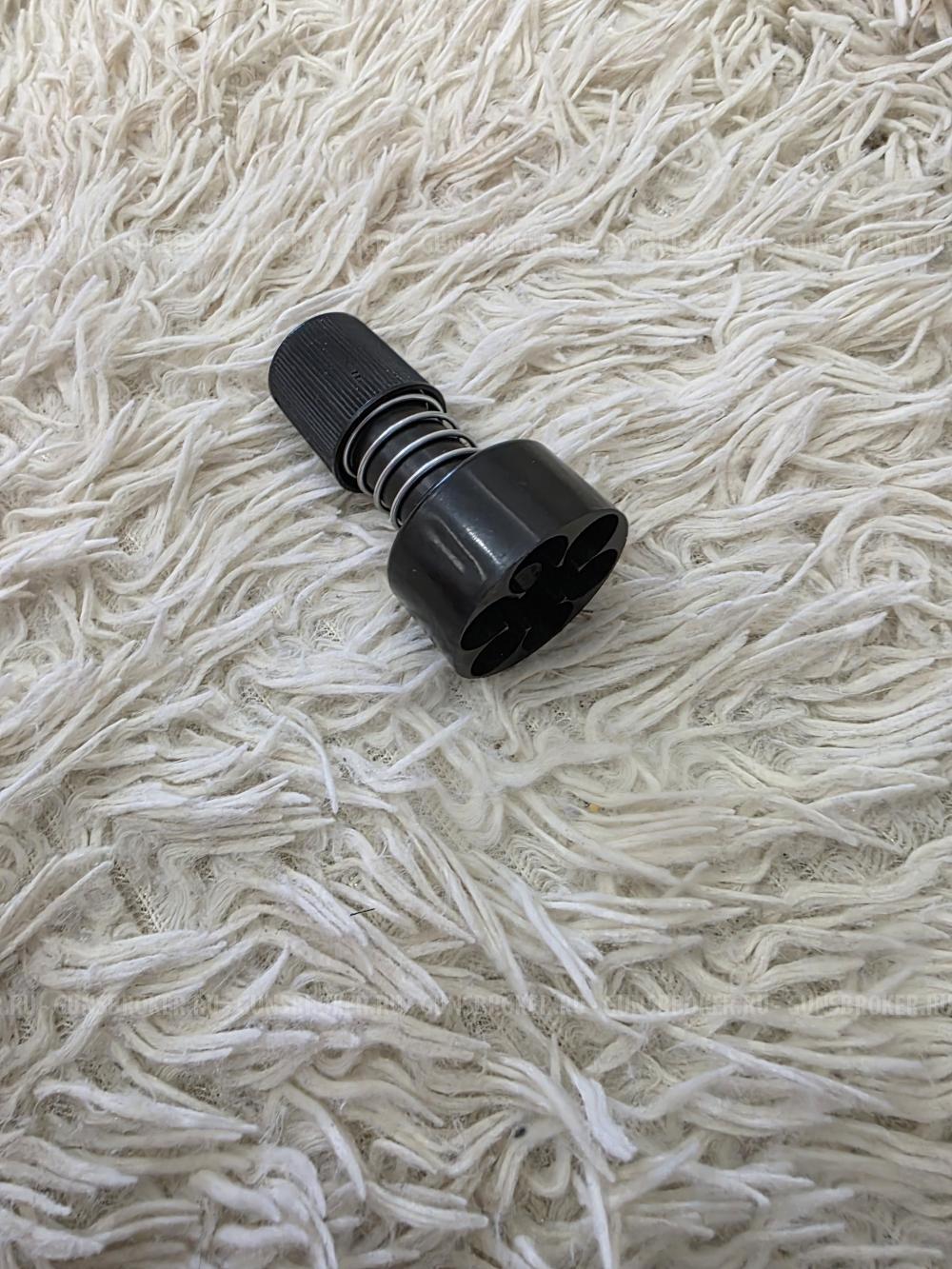 Borner 708 с пиротехническими картриджами.