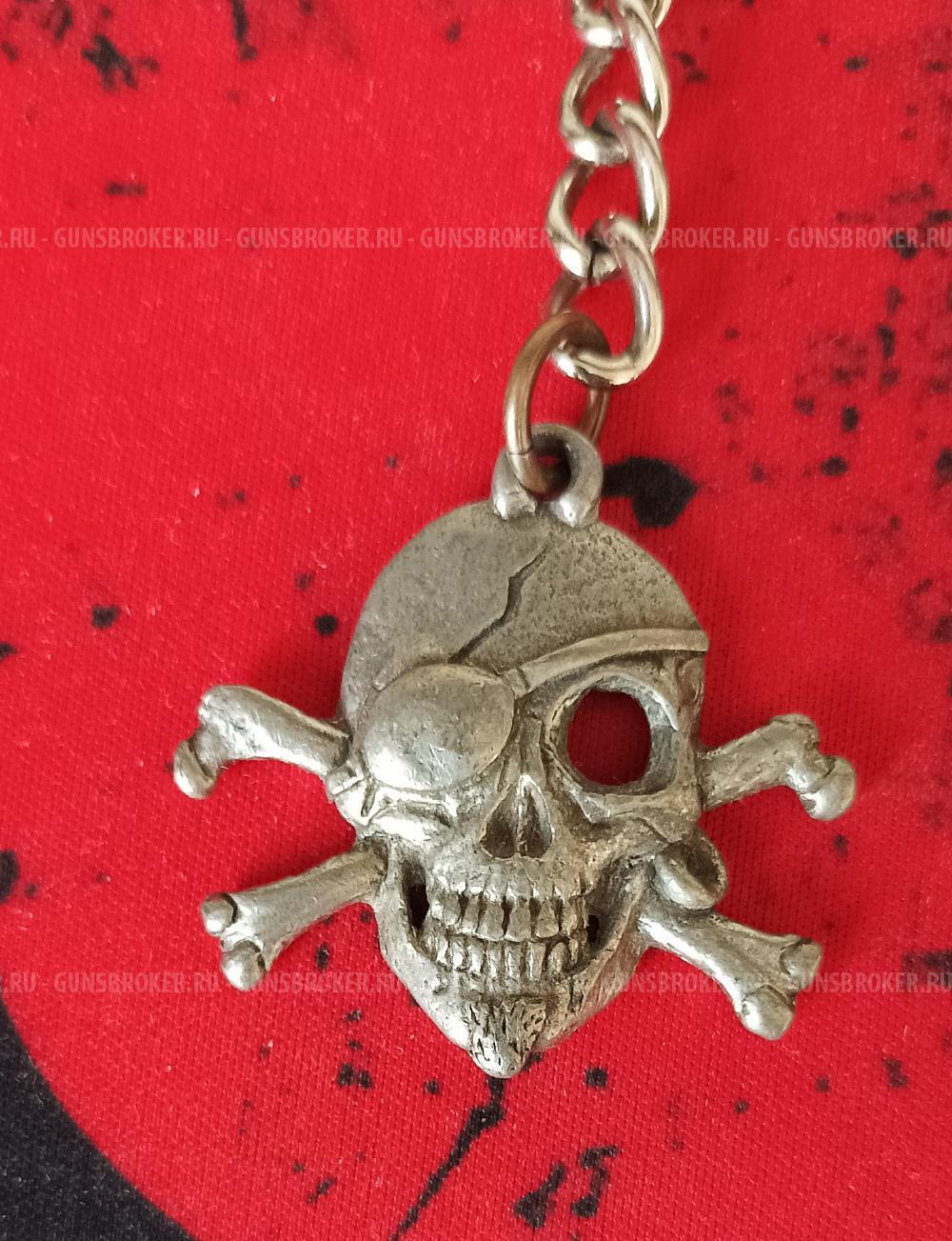 Брелок Веселый Роджер