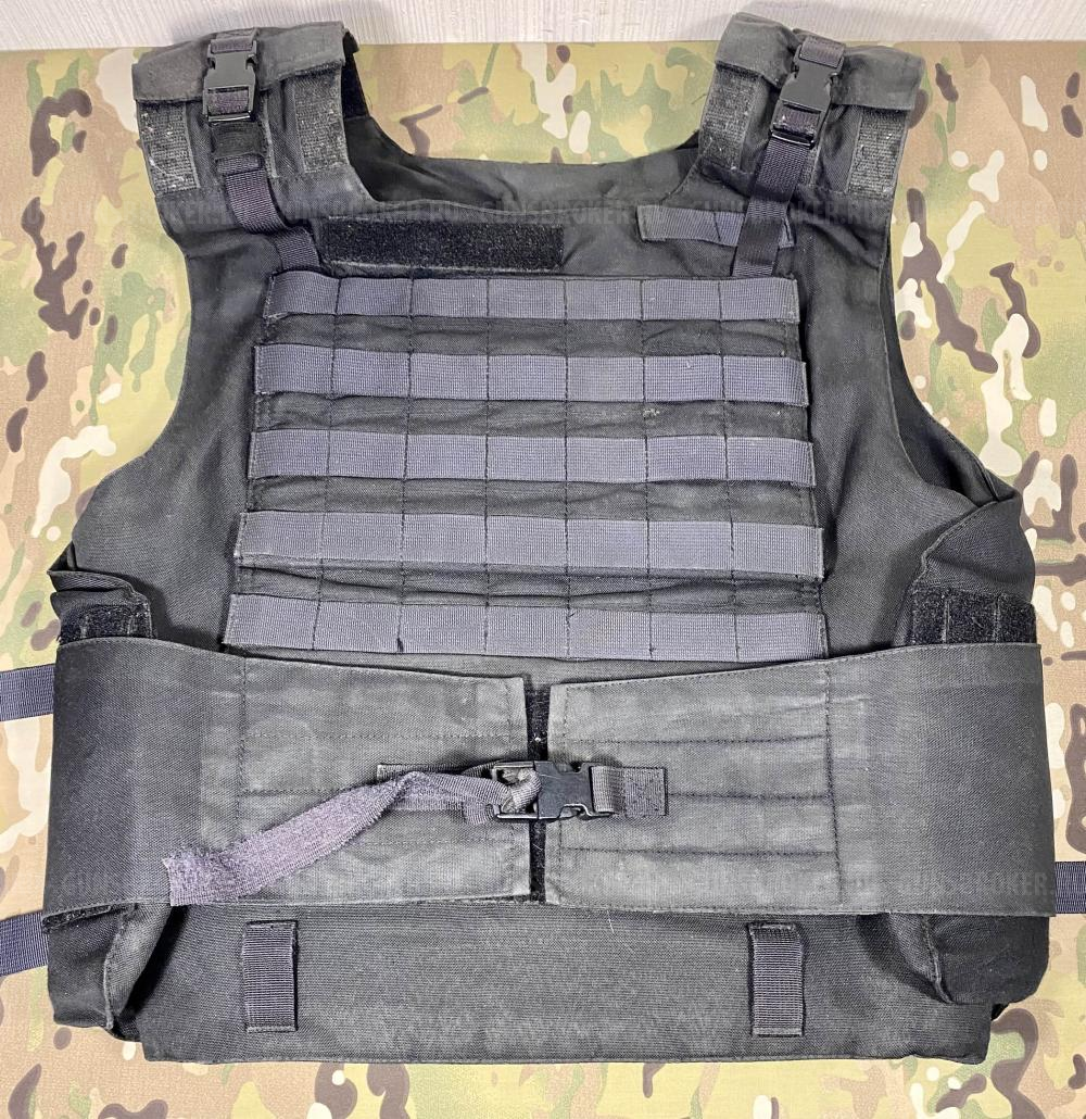 Бронежилет Шилд 2-2 эконом УНИ класс защиты 3, плиты в комплекте. Жилеты б/у , плюс минус одного состояния, в наличии много, от 3-х штук скидка. ЦЕНА 12000.