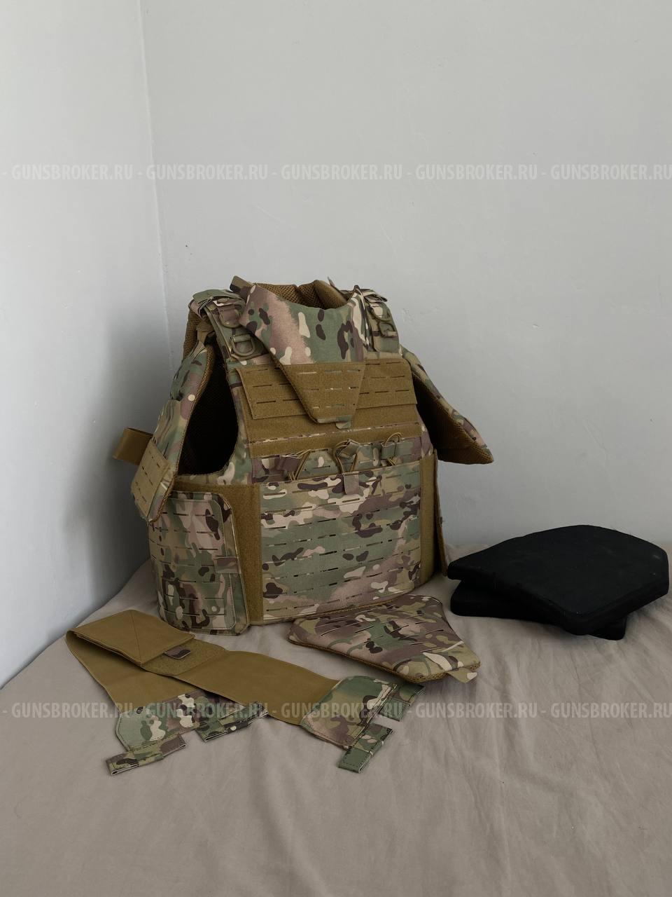 Бронежилет штурмовой.