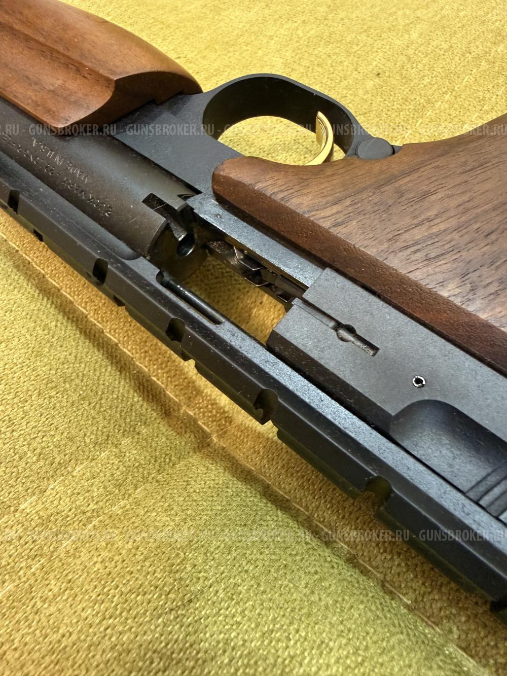 Browning buck mark 22lr