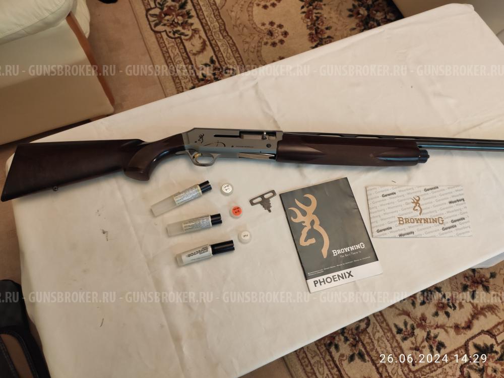 Browning Phoenix 12/76