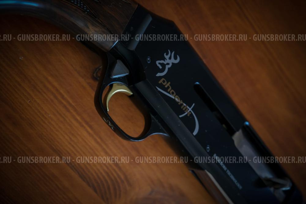 Browning Phoenix. кал. 12/76