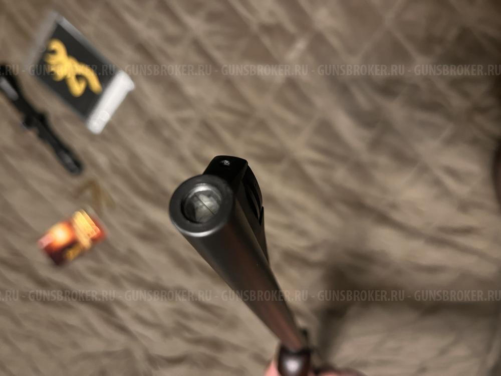 Browning X-bolt в идеале, комплектом.