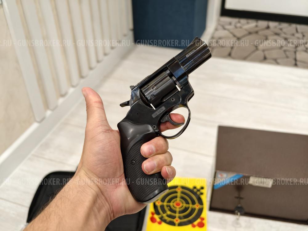 Бульдог Курс (Kurs) револьвер + сейф