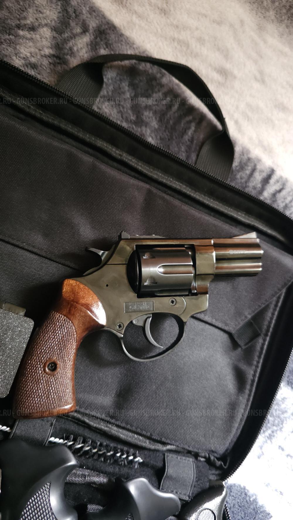 Бульдог-Курс новый! Жирный комплект! Вороненый 1шт. на наличии!