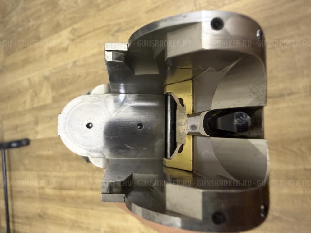 Caesar Guerini Invictus I Sporting, 12/70, 810 мм