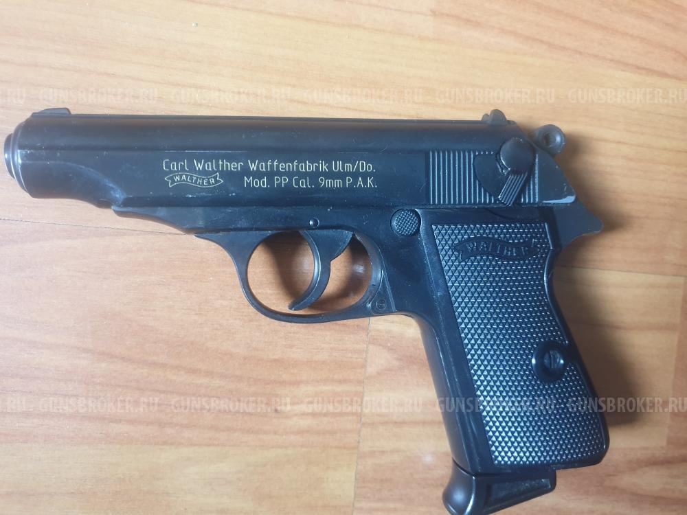Carl Walther PP Cal. 9mm P. A. K.