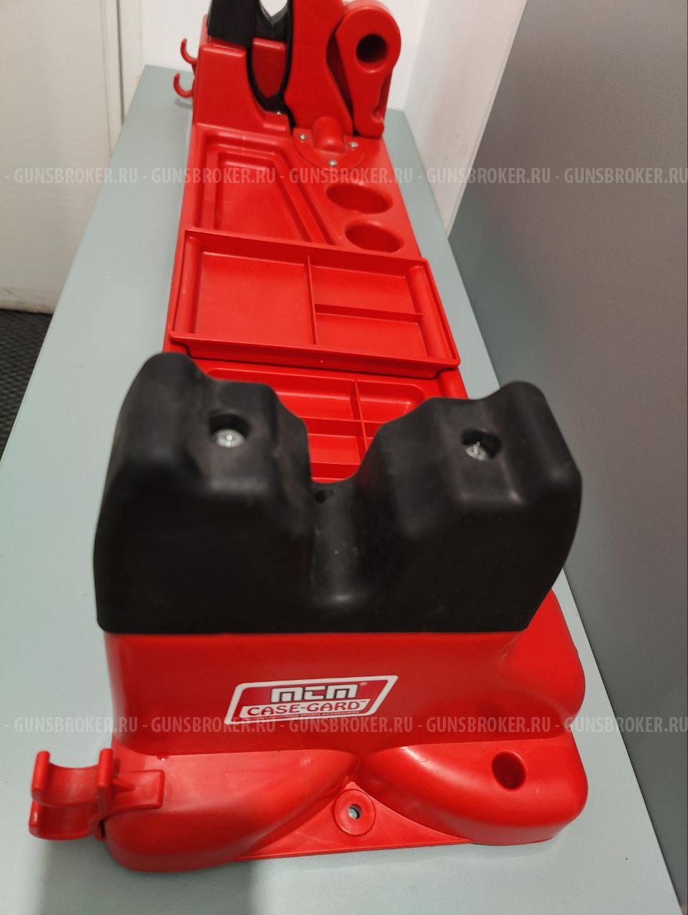 Центр для чистки и ухода за оружием MTM Gun Vise G