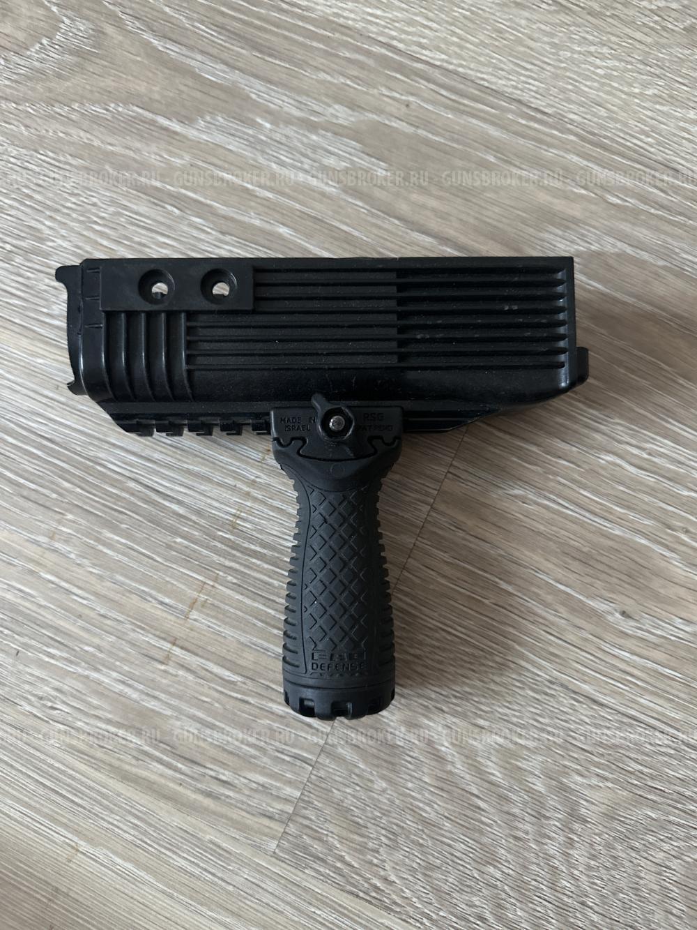 Цевье пластиковое с доп ручкой на Сайгу