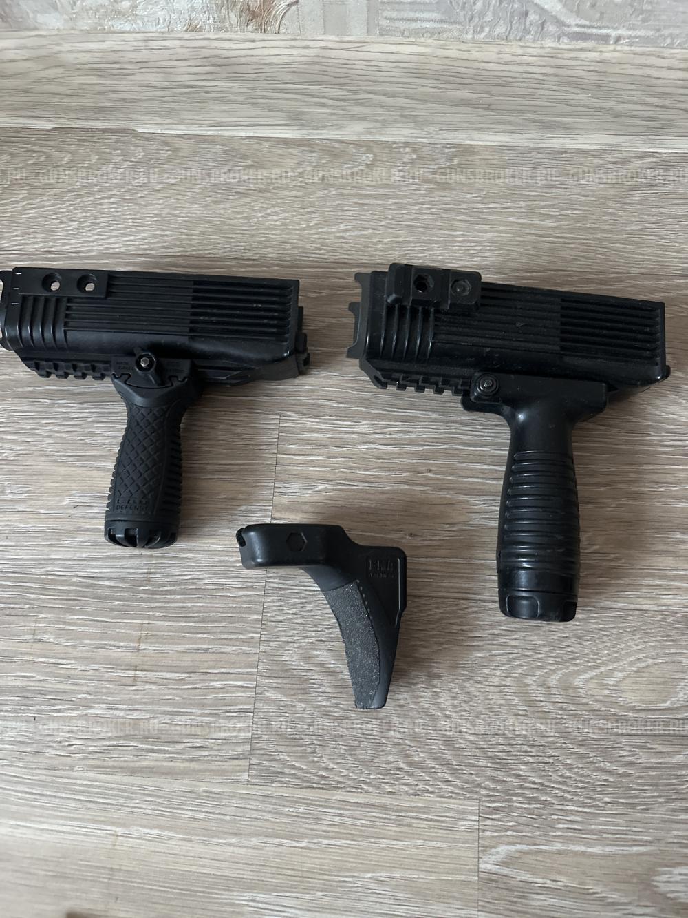 Цевье пластиковое с доп ручкой на Сайгу