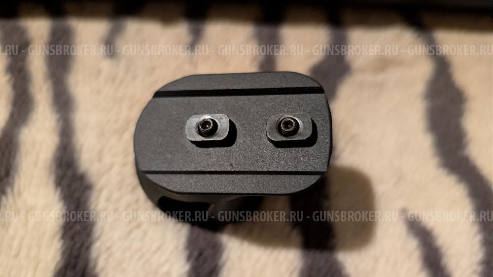 Цевье Shark L с рукояткой под M-LOK TGA-M
