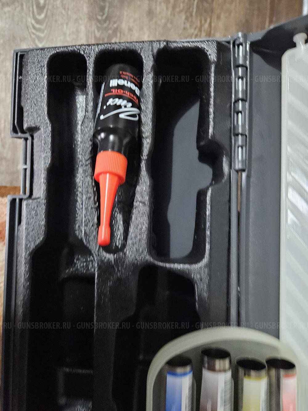 Продам для Benelli vinci набор чоков ключ  мушка прокладки антабки кейс литература