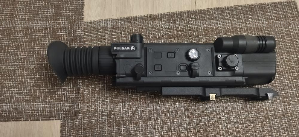 Цифровой прицел ночного видения пульсар