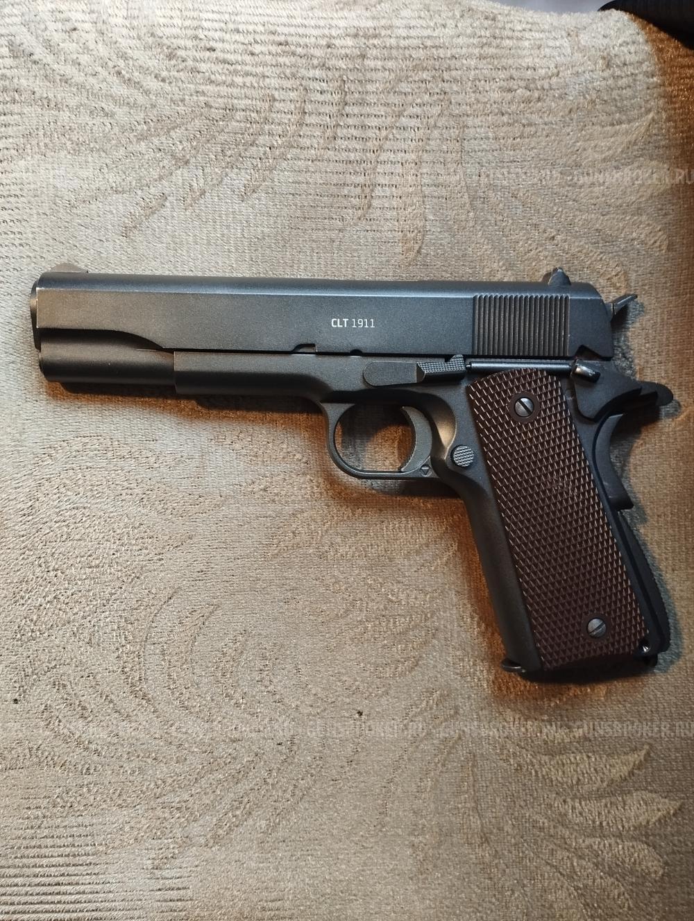 Colt 1911 Gletcher и Swiss arms