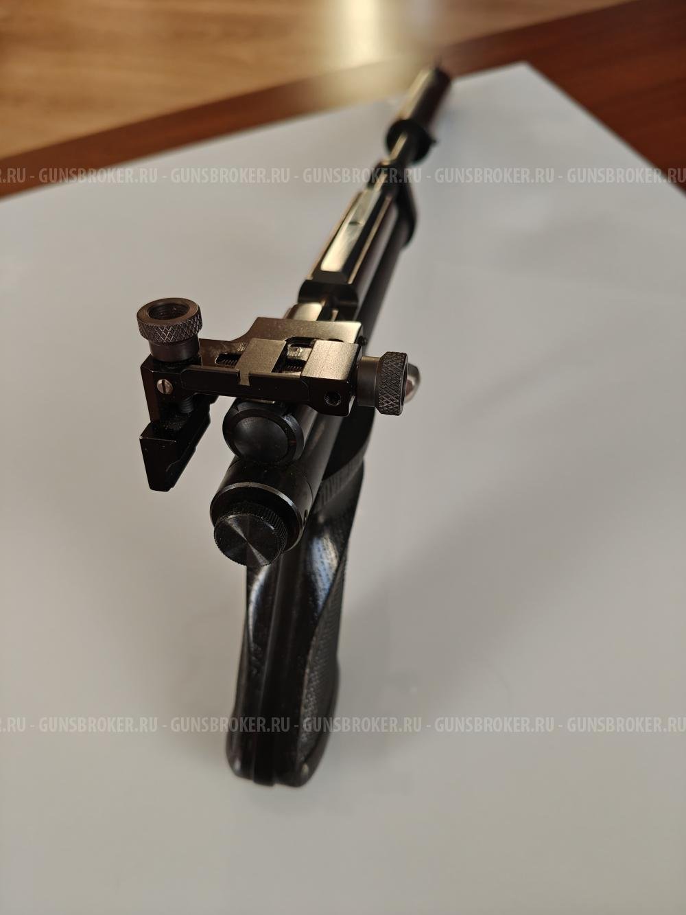 Crosman 2300S 4,5 мм. Версия "S" стендовый. Ствол  "Lothar-Walther"  10" Оружейная сталь.