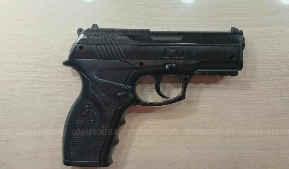 CROSMAN C 11