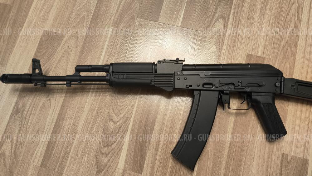Cyma CM040C