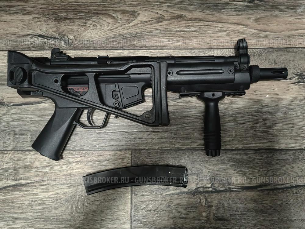 Cyma Пистолет-пулемет MP5 UMP RIS (cm041)