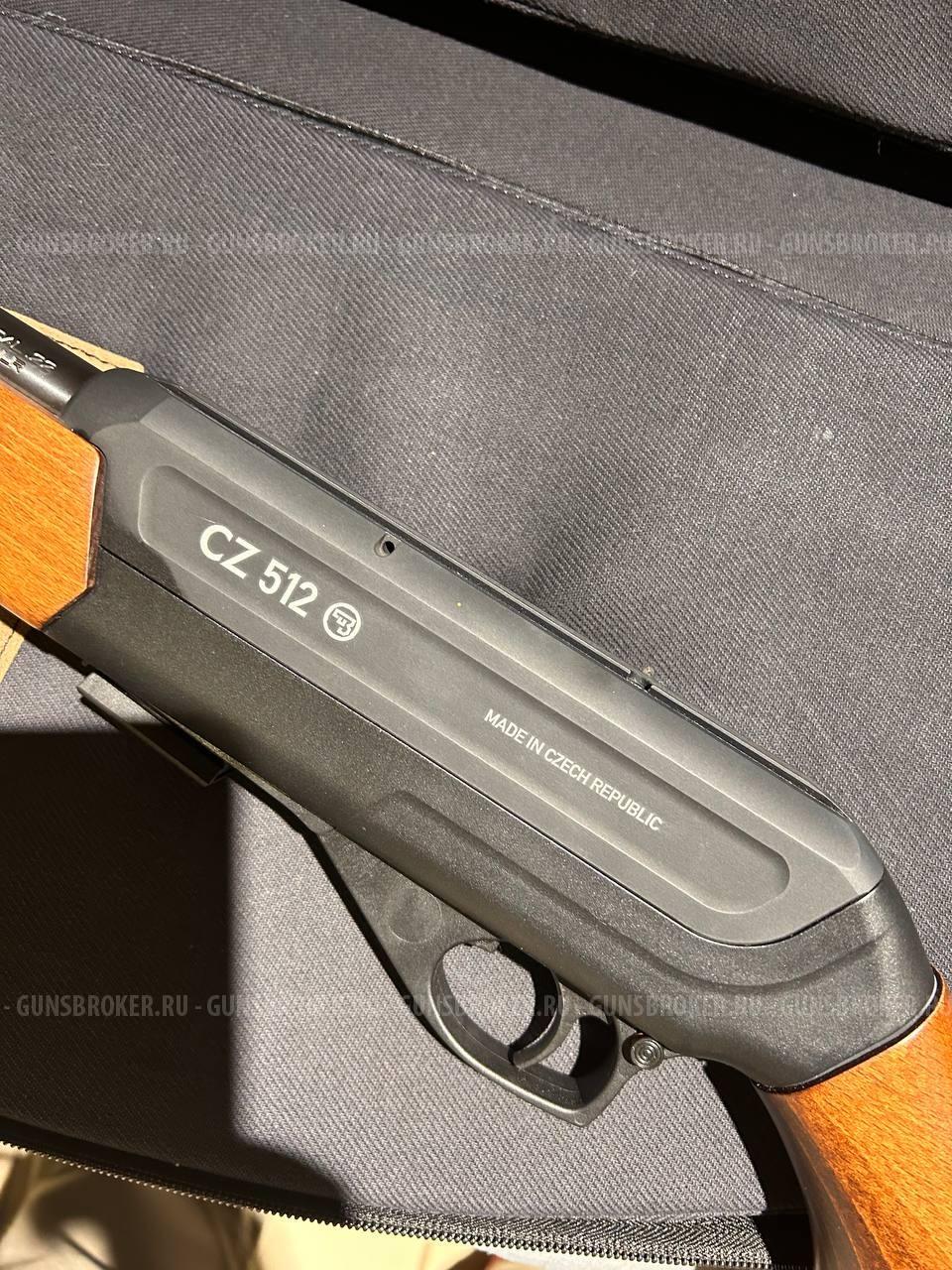 CZ 512