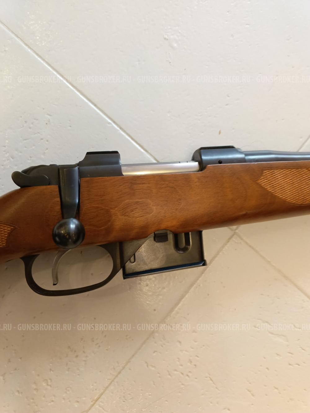 CZ-527 Lux 223 Rem