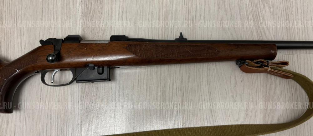 CZ-527 Lux 223 Rem + прицел Leopold