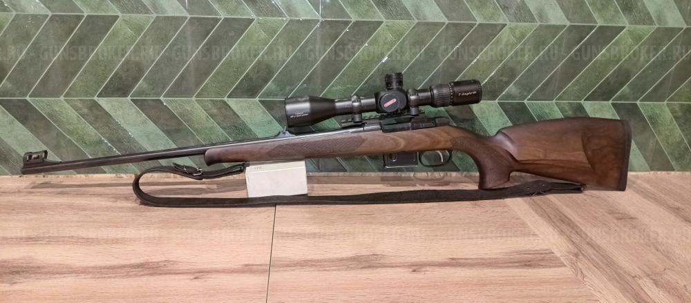 CZ 527 lux
