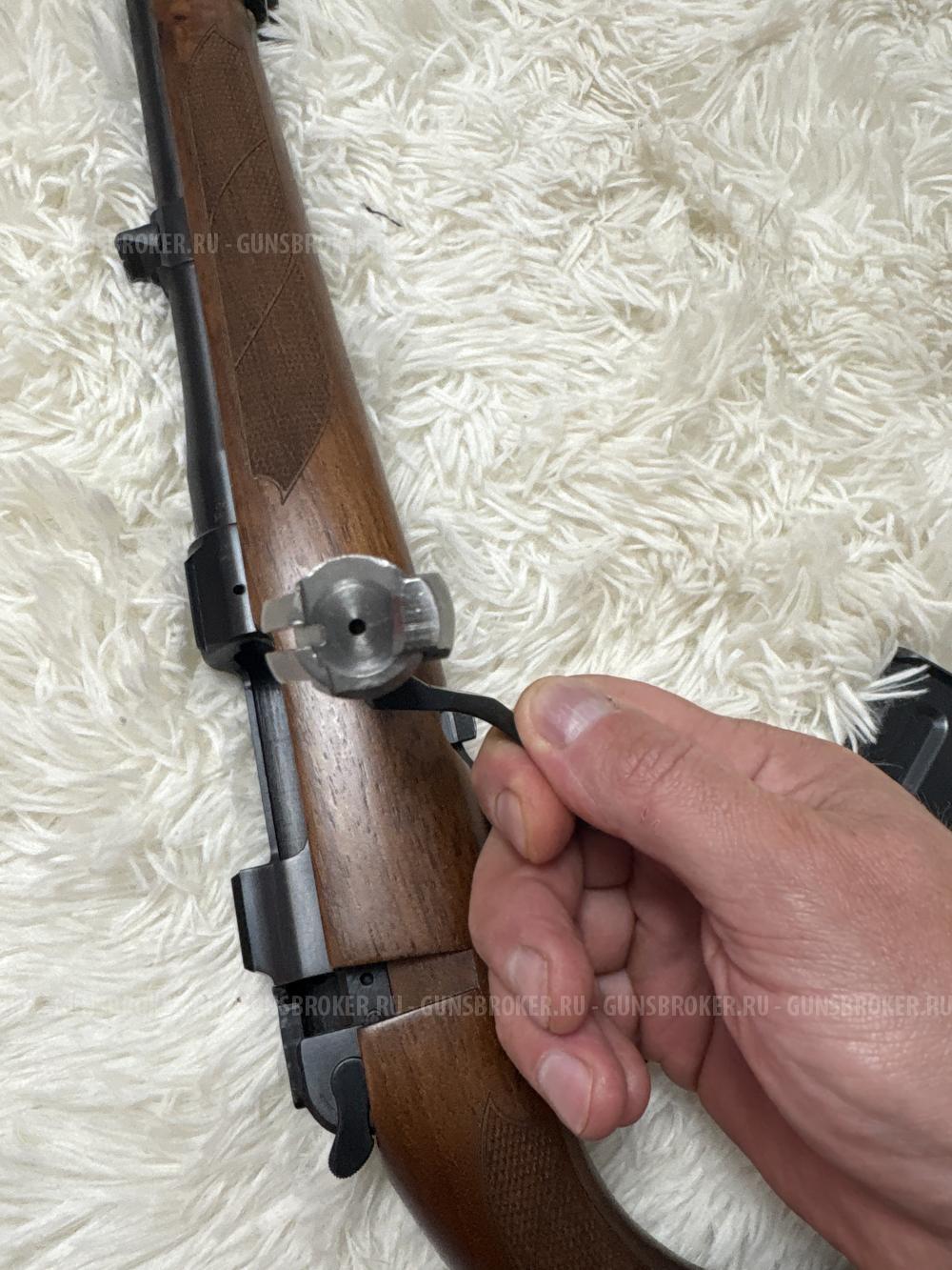 CZ 527 Lux