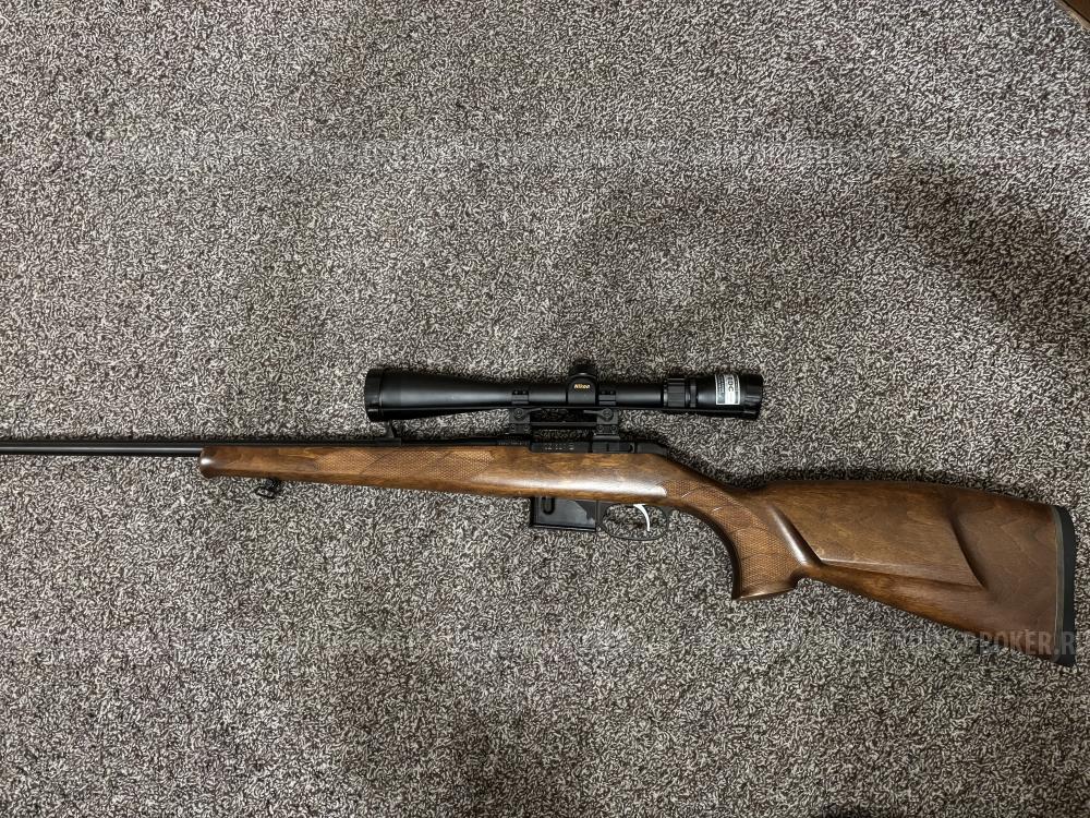 CZ 527