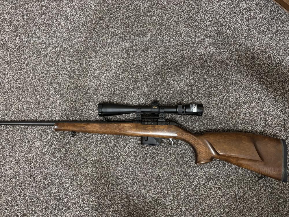 CZ 527
