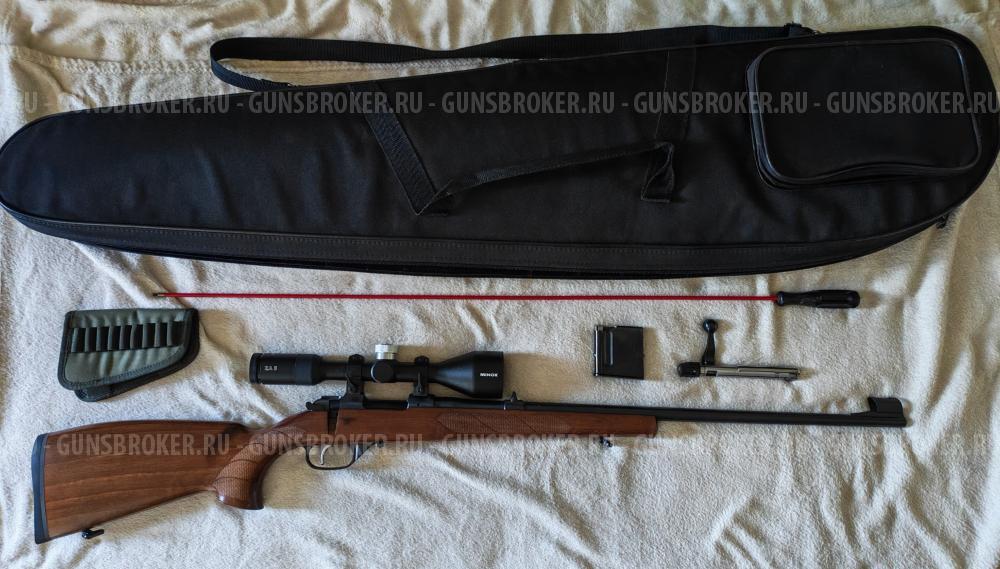 CZ 527