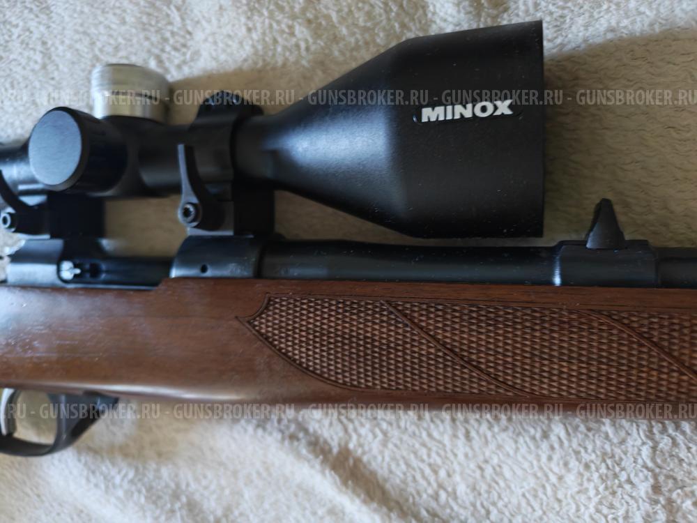 CZ 527