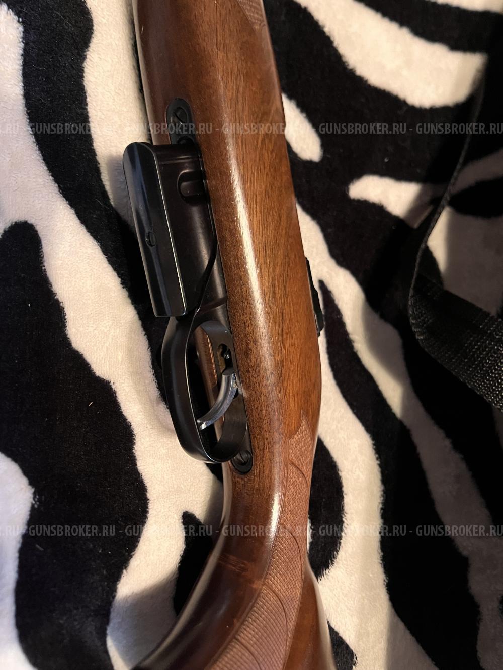 CZ 527