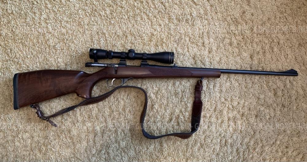 CZ 527