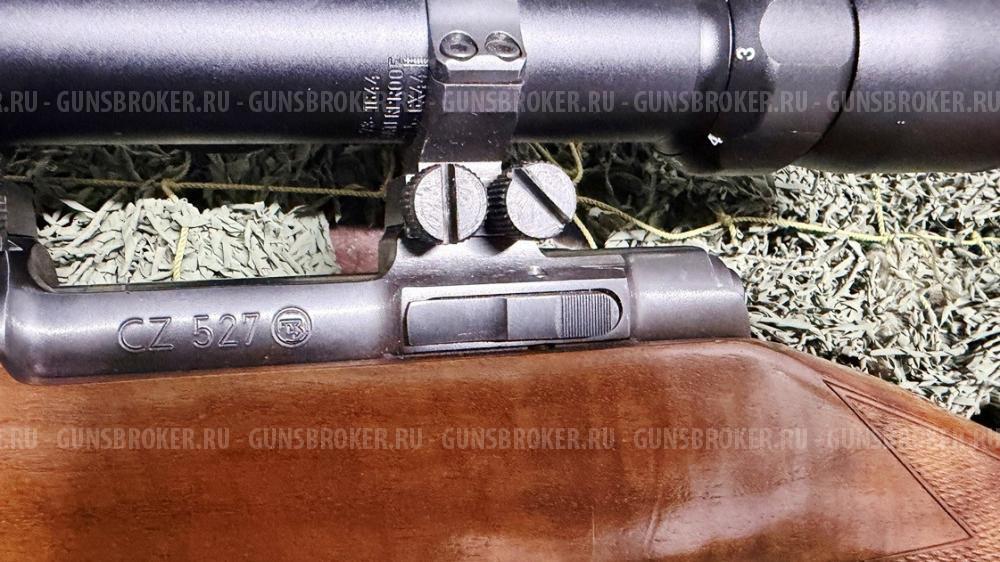 CZ-527