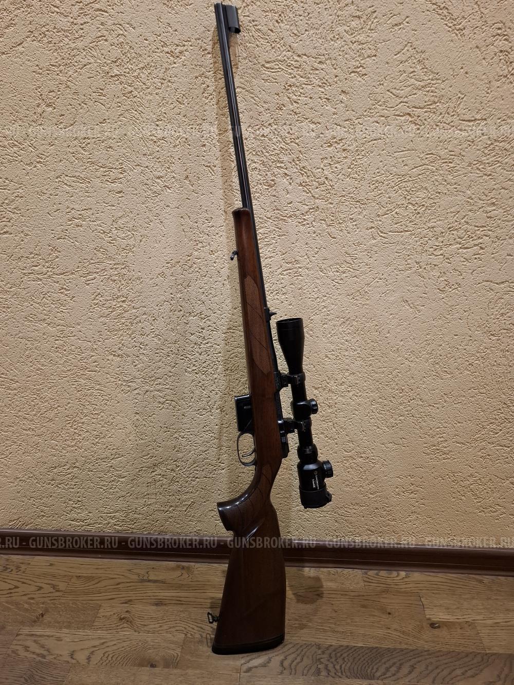 CZ 527