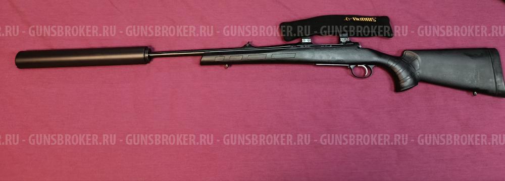 CZ 557