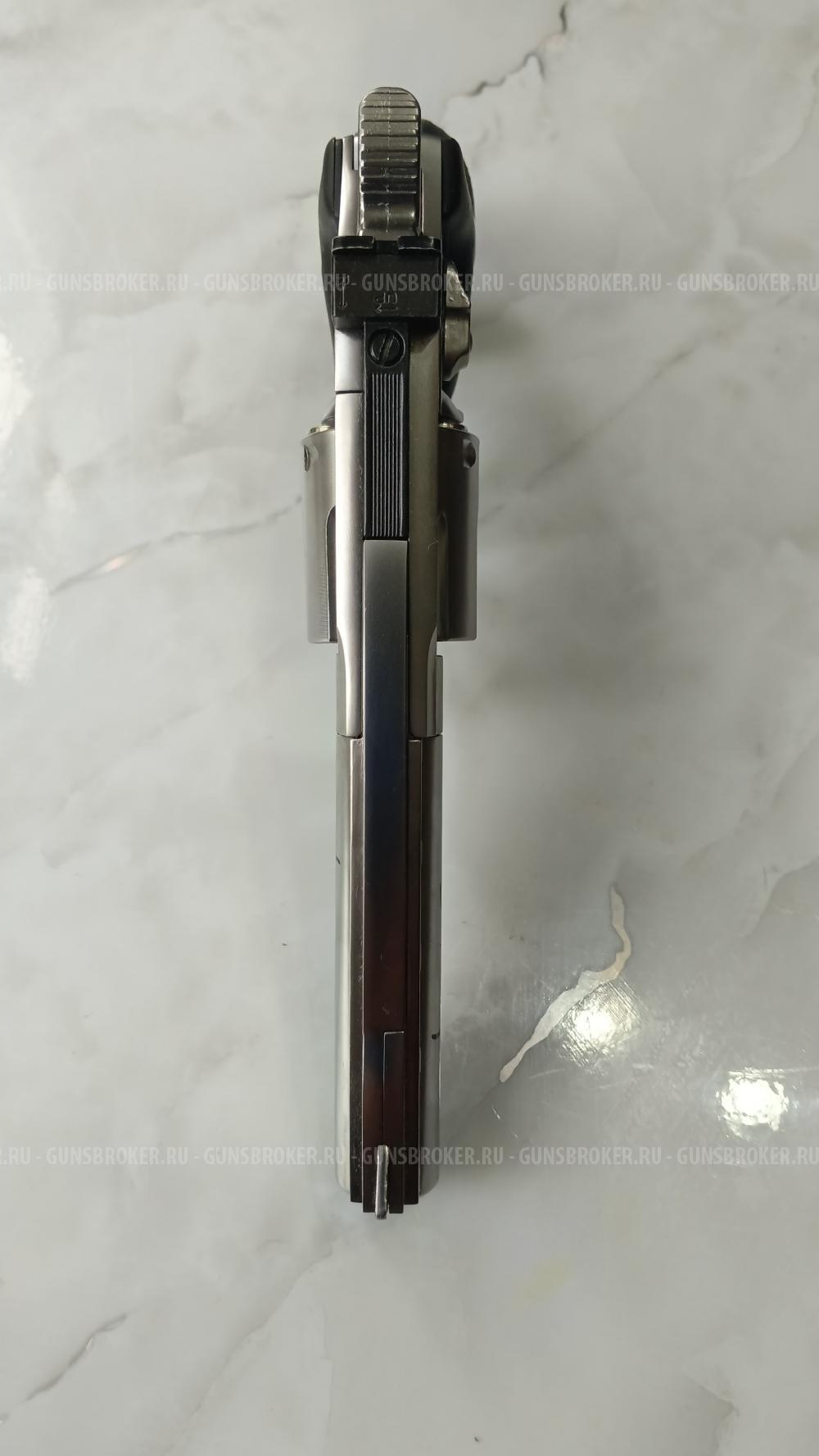 Дан Вессон 25 ASG
