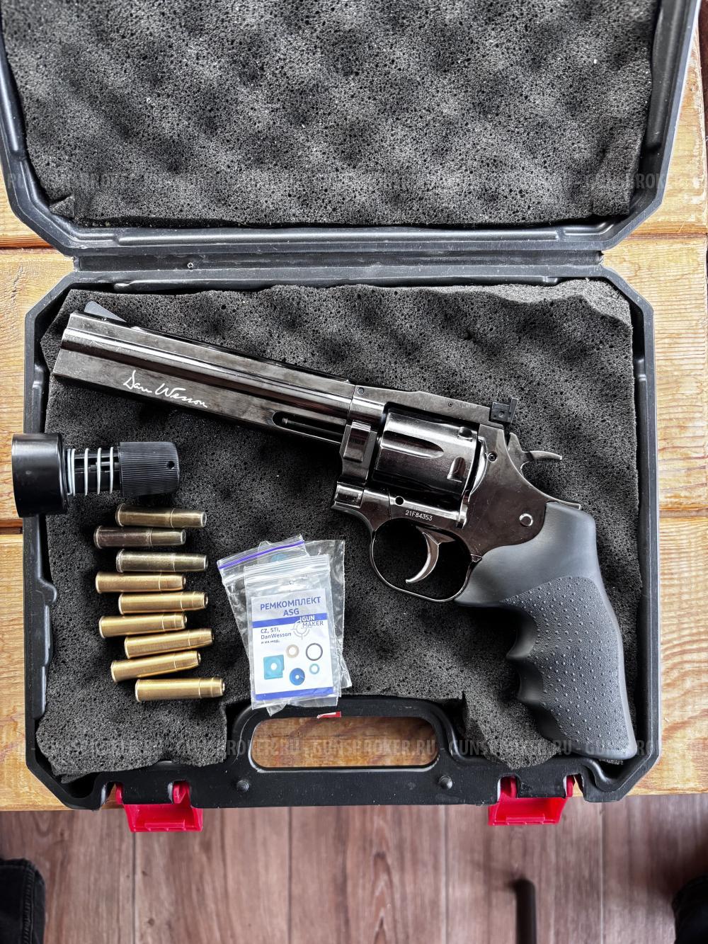 Dan Wesson 715-6 ASG