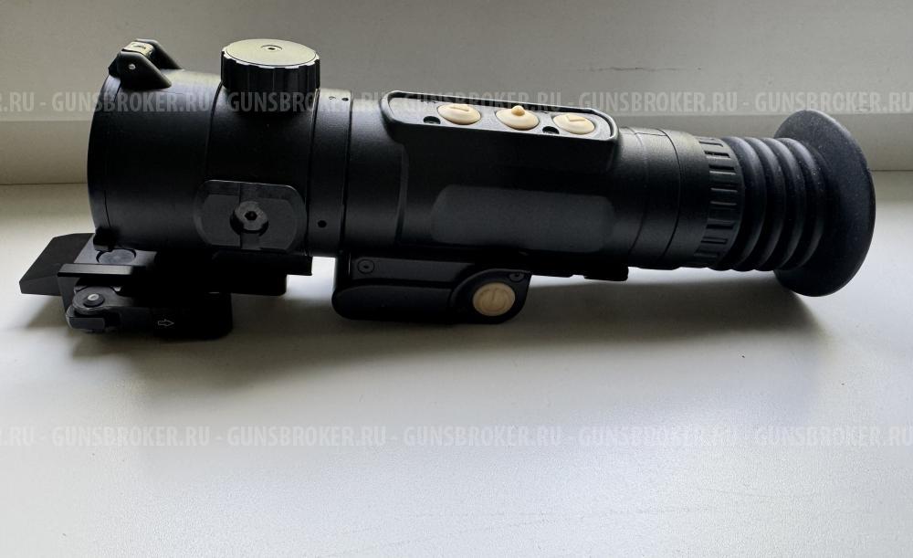 Dedal venator 640