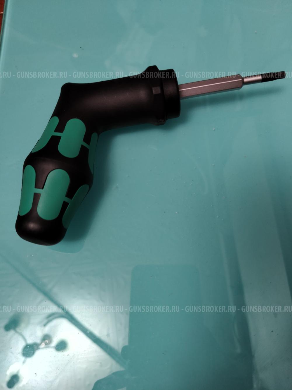 Динамометрическая отвертка Wera 300