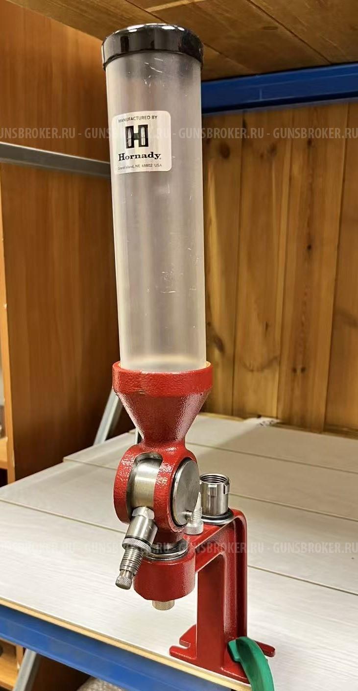 Дозатор пороха Hornady Lock-N-Load 50 BMG Powder Measure со стойкой