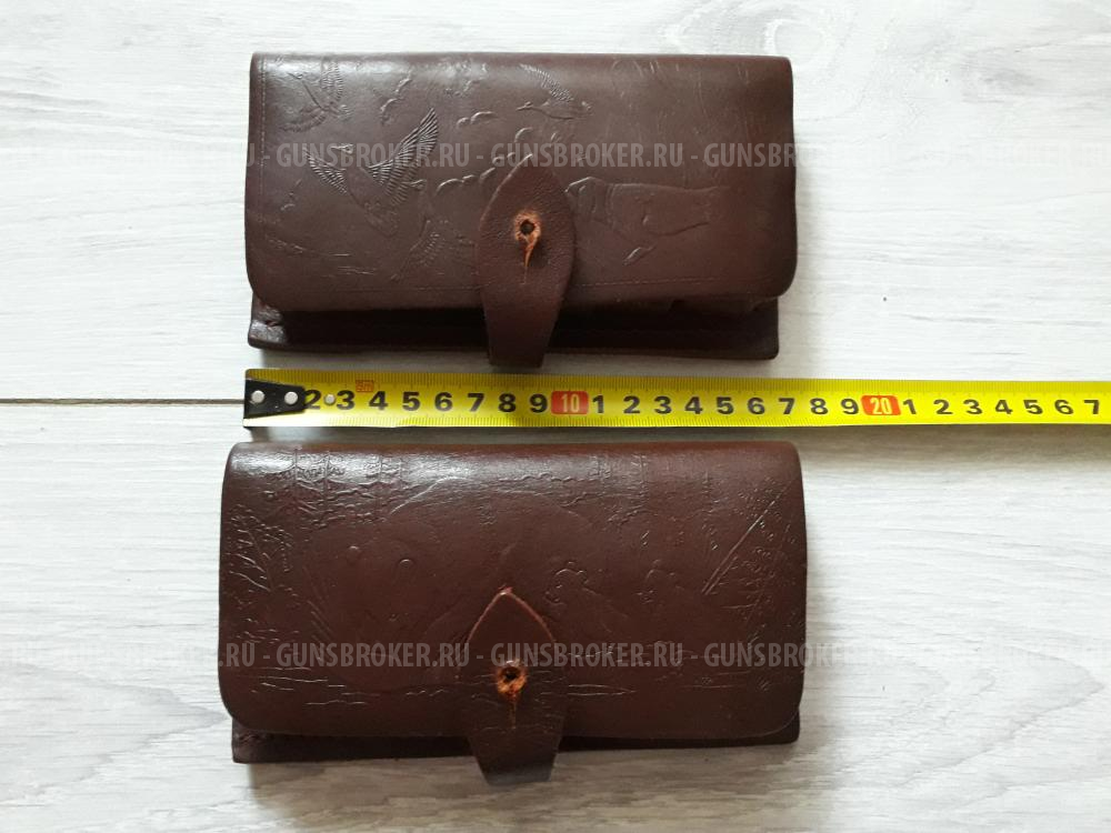 Два кожаных подсумка на поясной ремень