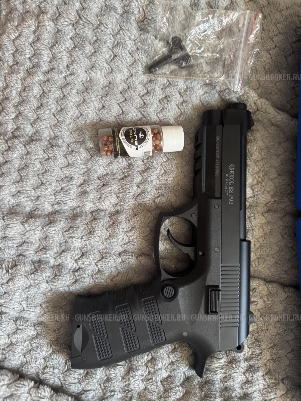EKOL ES P92