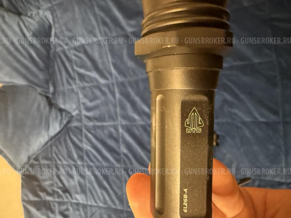 Фонарь оружейный тактический Leapers UTG
