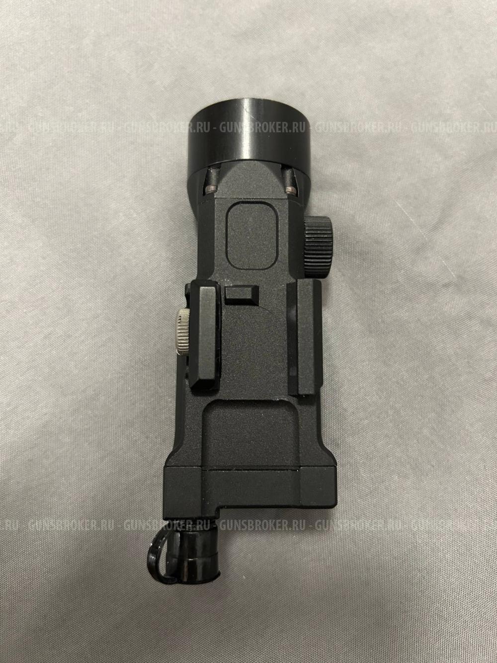 Фонарь подствольный Зенитка Клещ-1 + лцу