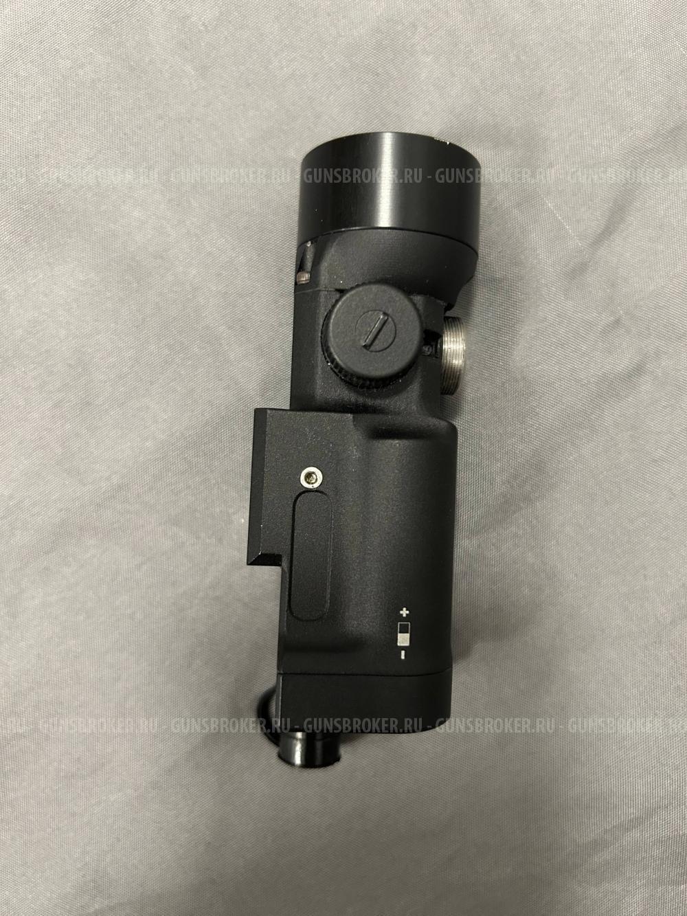 Фонарь подствольный Зенитка Клещ-1 + лцу