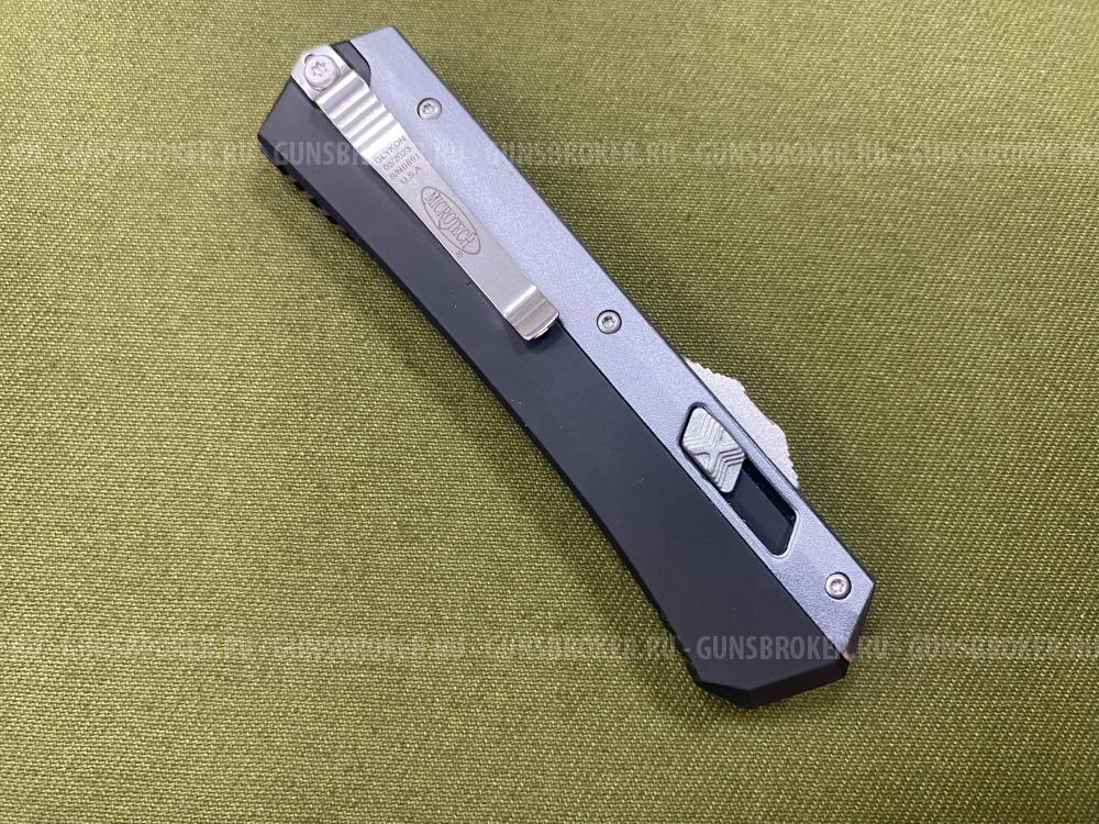 Фронтальный нож Microtech Черно-серый
