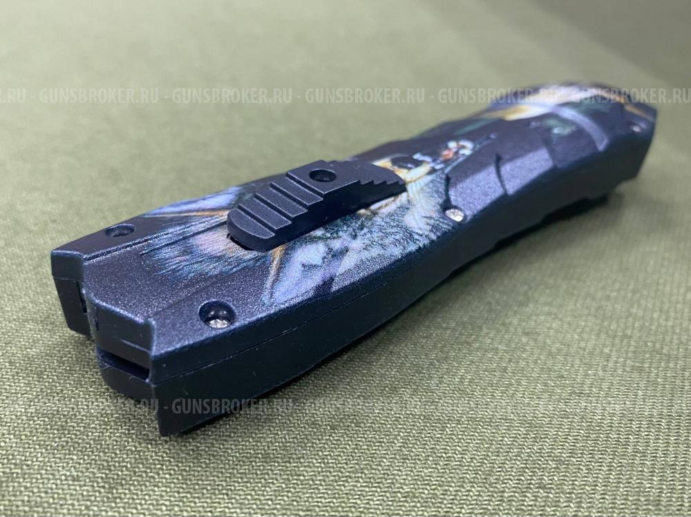 Фронтальный нож с волком 